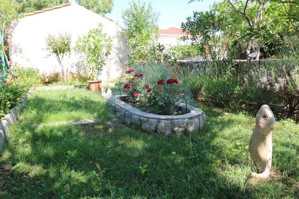 Apartment Mihajic M Klimno Εξωτερικό φωτογραφία
